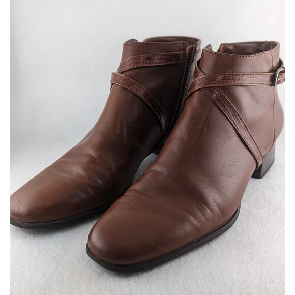 Michelle D Heeled Ankle Boots Size 9 Zipper  but For low Instep..2 - Picture 1 of 8